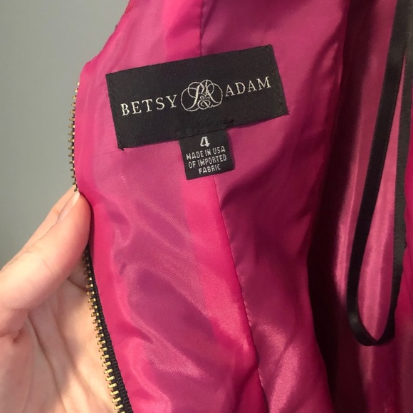 Breakfast at Tiffanys Styled cocktail dress - Picture 3 of 3